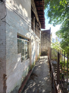 Image 8 - 1032794