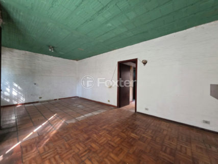 Image 37 - 1032794