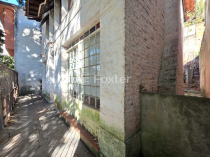 Image 40 - 1032794