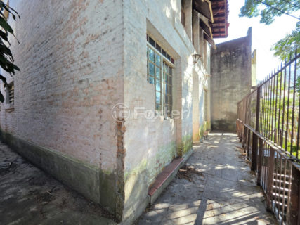 Image 43 - 1032794