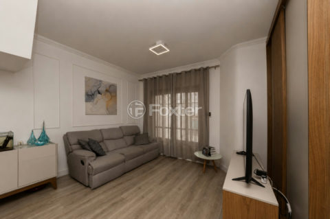 Image 3 - 1032795