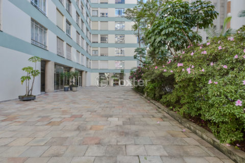 Image 49 - 1032802