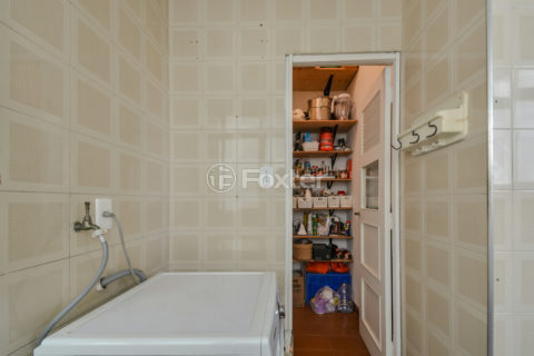 Image 32 - 1032802