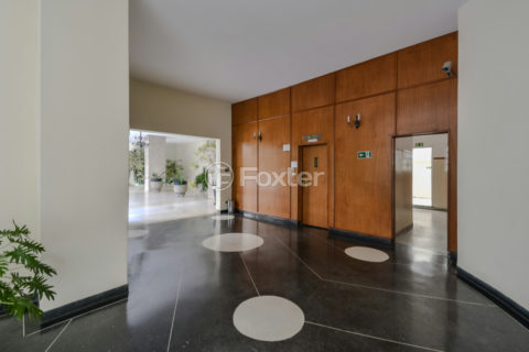 Image 38 - 1032802