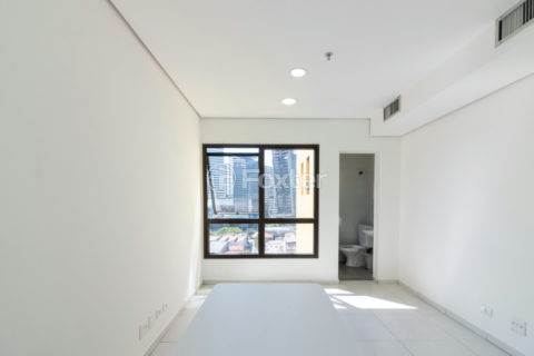 Image 1 - 1032819