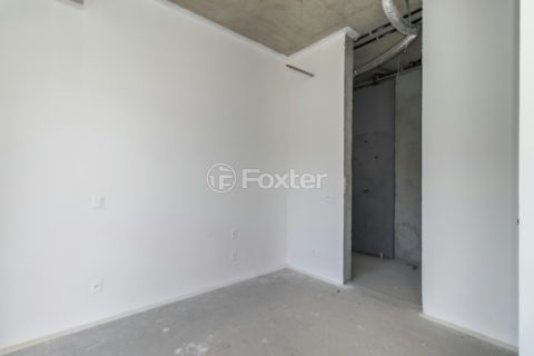 Image 35 - 1032823