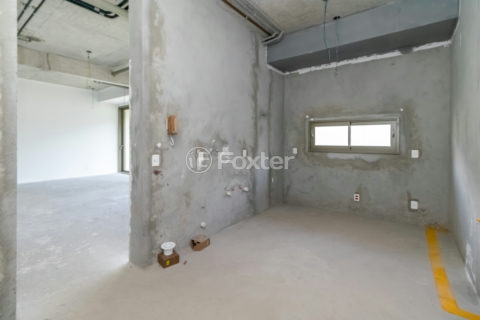 Image 16 - 1032823