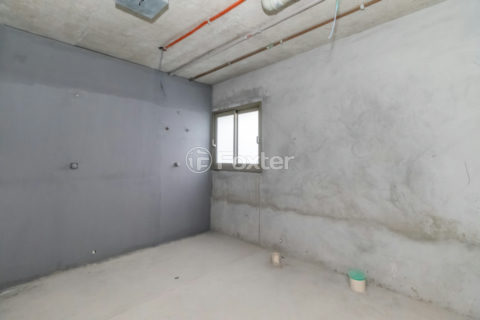 Image 29 - 1032823