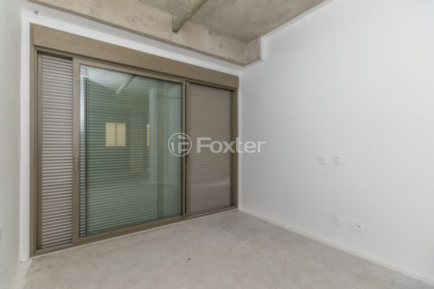 Image 48 - 1032823