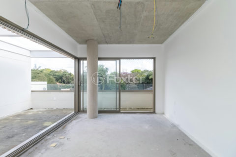Image 27 - 1032823