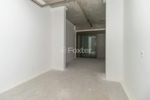Image 47 - 1032823
