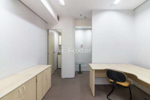 Image 3 - 1032836