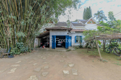 Image 6 - 1032844
