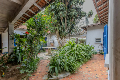 Image 7 - 1032844