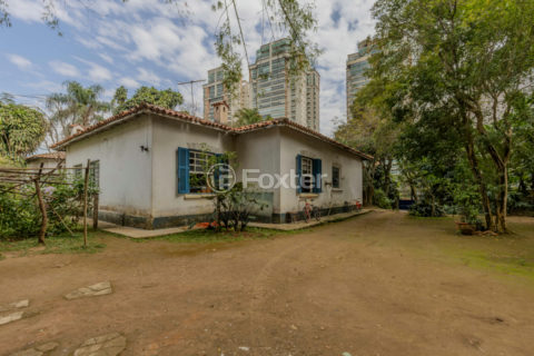 Image 2 - 1032844