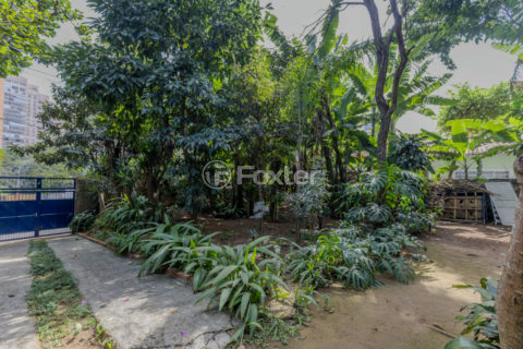 Image 19 - 1032844