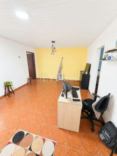 Image 2 - 1032849