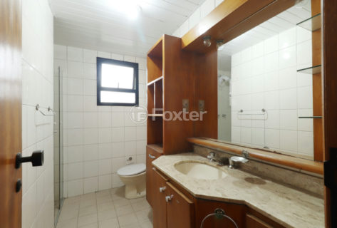 Image 9 - 1032856