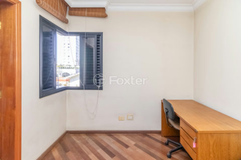 Image 22 - 1032872