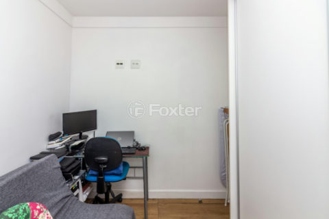 Image 21 - 1032873