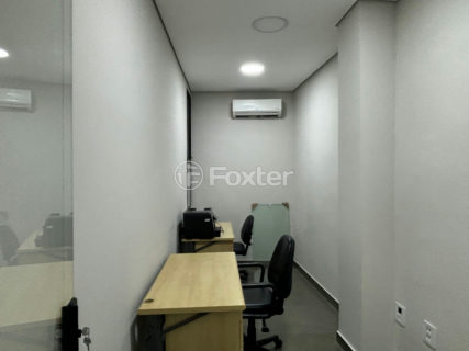 Image 21 - 1032874
