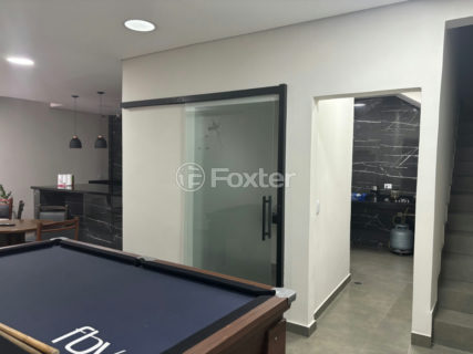 Image 32 - 1032874