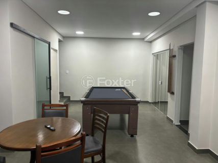 Image 34 - 1032874