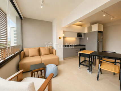 Image 9 - 1032877