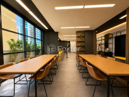Image 32 - 1032877