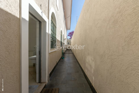 Image 39 - 1032884