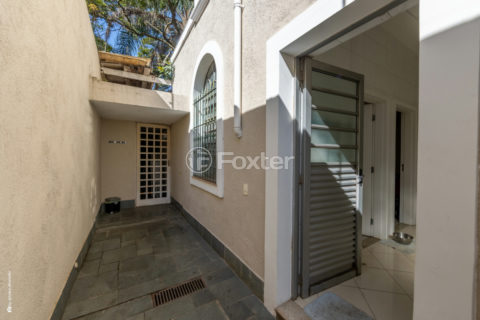 Image 36 - 1032884