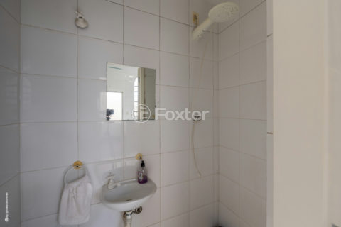 Image 32 - 1032884