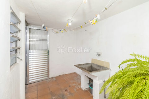 Image 8 - 1032888