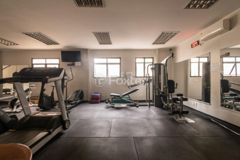 Image 34 - 1032890