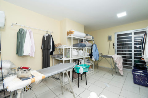 Image 39 - 1032890
