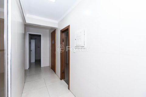 Image 29 - 1032890