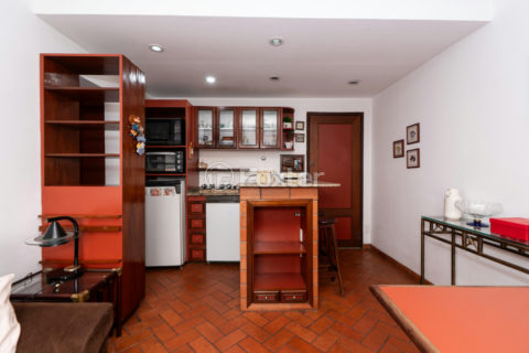 Image 7 - 1032890
