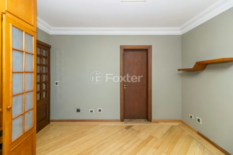 Image 45 - 1032891