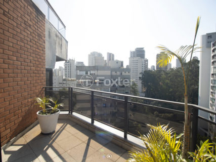 Image 28 - 1032891