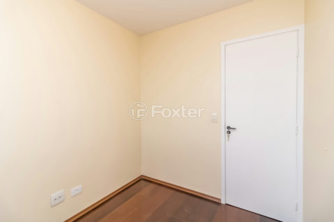 Image 7 - 1032892