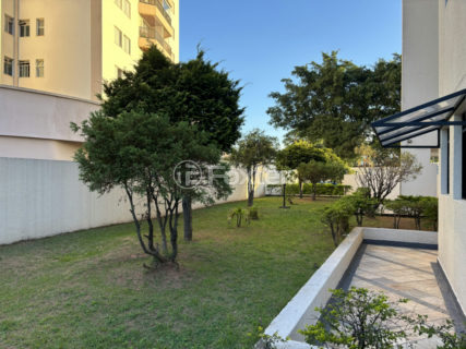 Image 43 - 1032892