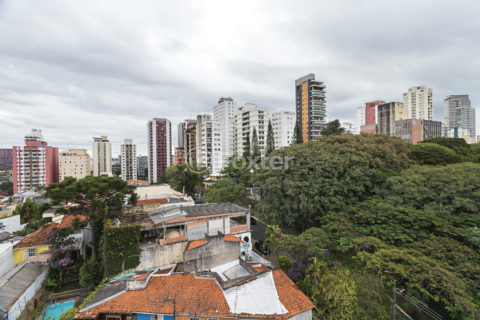 Image 64 - 1032900
