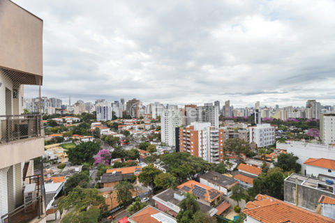 Image 67 - 1032900