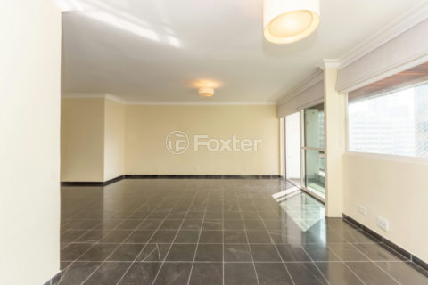 Image 36 - 1032902