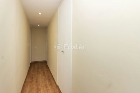 Image 30 - 1032902