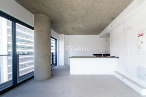 Image 7 - 1032916
