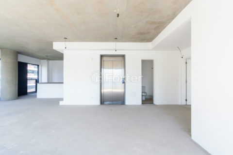 Image 3 - 1032916
