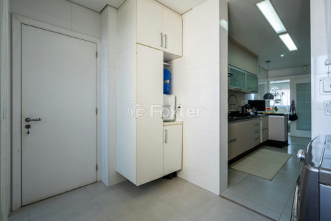 Image 29 - 1032924