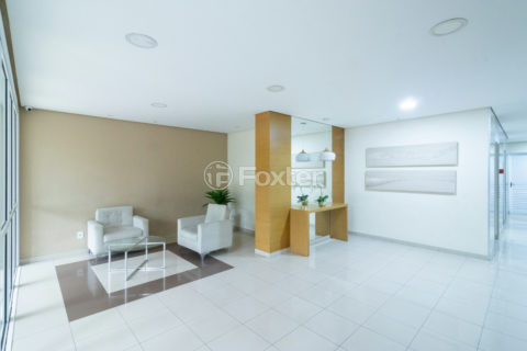 Image 34 - 1032937