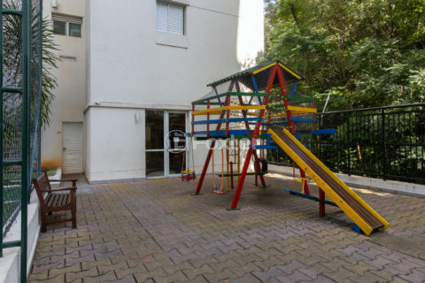 Image 49 - 1032937